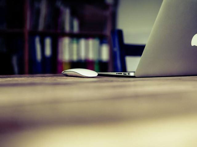 Indicateurs financiers essentiels pour freelance